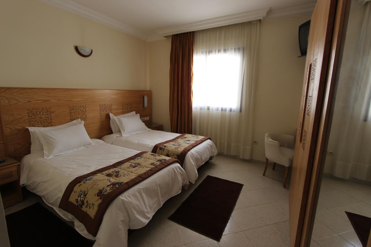 Hotel El Djenina Tanger Ngoại thất bức ảnh